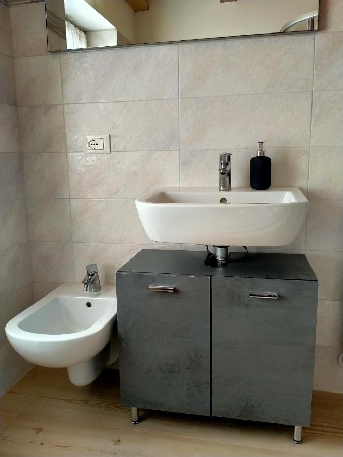 Antico Melo B&B Vignole Bagian luar foto